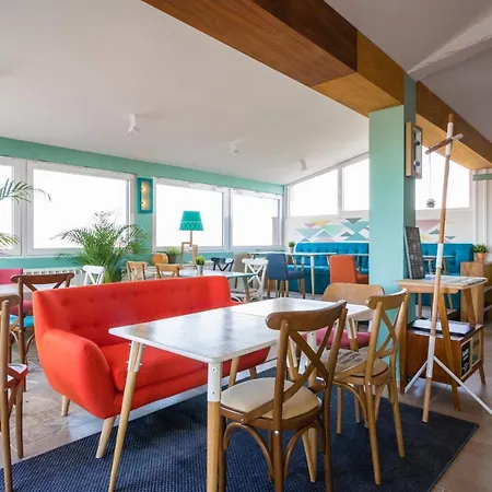 Lola Almost * Белград