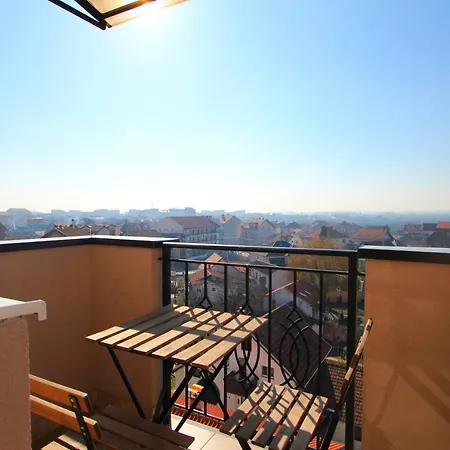 Lola Almost Апартаменты