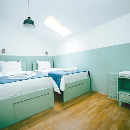 Lola Almost Apartment Belgrade