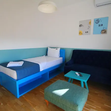 Lola Almost * Belgrade