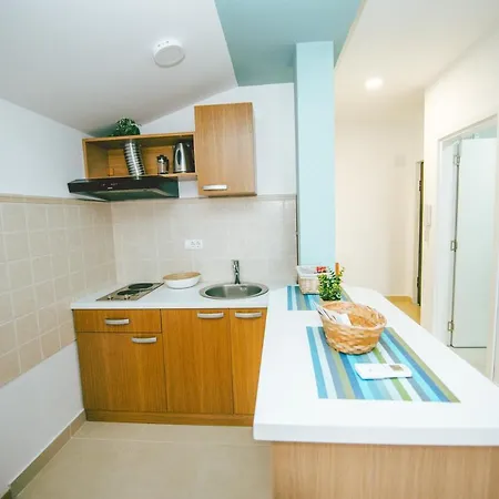 Lola Almost Apartment Belgrade