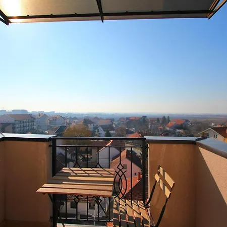 Lola Almost Belgrade