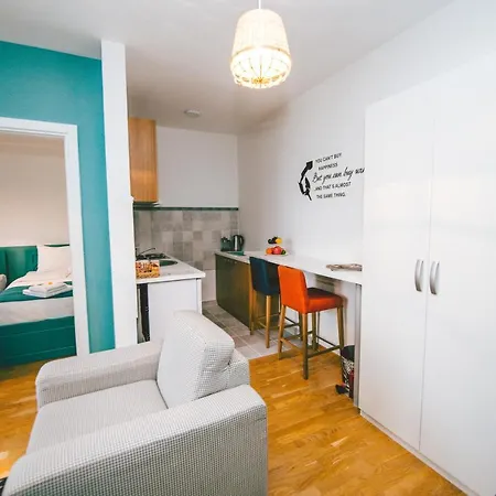 Apartment Lola Almost Belgrade